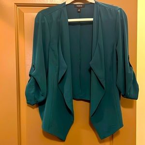 Teal crepe drape cropped blazer